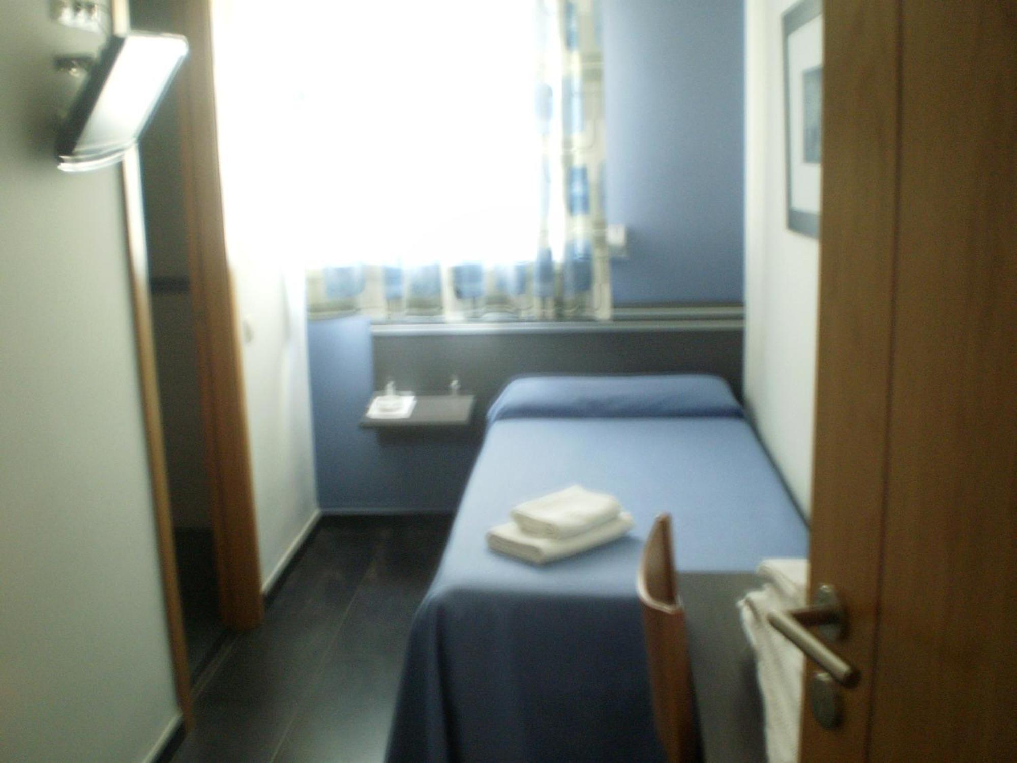 גוודלחרה Hostal Rica Posada מראה חיצוני תמונה